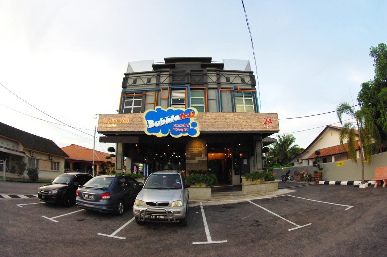 Tube Hotel Klebang Melaka Ngoại thất bức ảnh