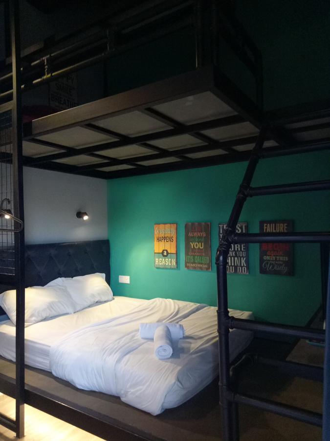 Tube Hotel Klebang Melaka Ngoại thất bức ảnh