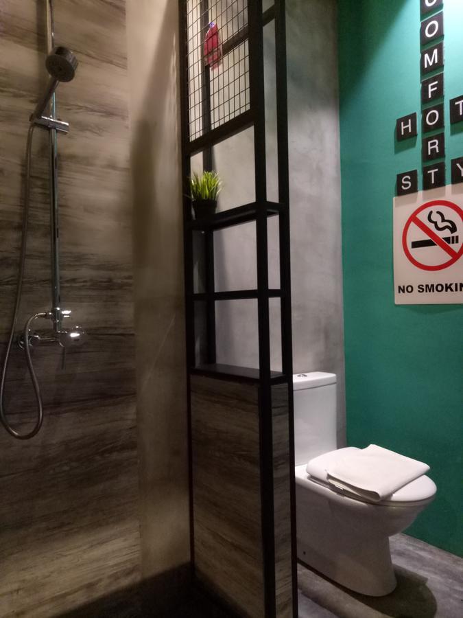 Tube Hotel Klebang Melaka Ngoại thất bức ảnh